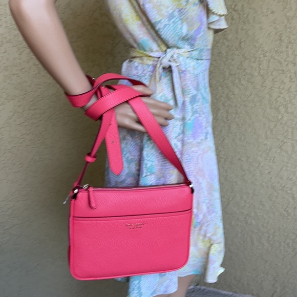 Kate Spade run around medium crossbody peachmelba NWT - Picture 13 of 16